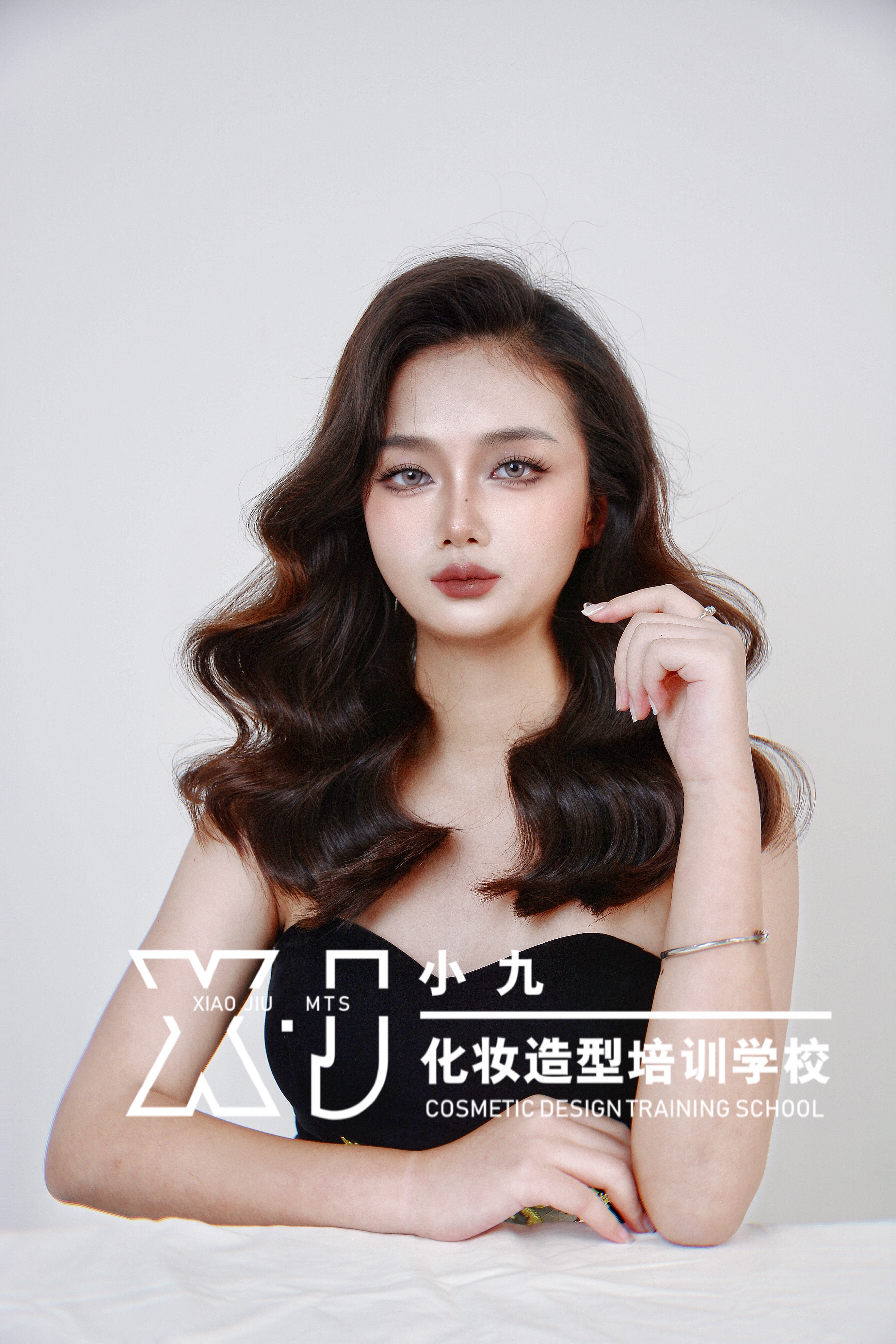 郑州化妆学校