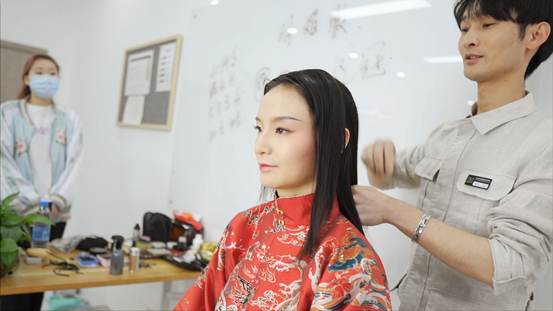 郑州化妆学校