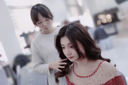 学化妆难吗？化妆主要学习哪些知识？