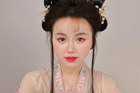 学习化妆对学历年龄有要求吗？