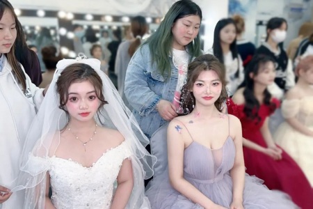 高级化妆师课程要学多久？
